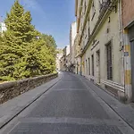 Encanto Cuenca Espejo Del Rio