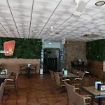Hostal Real