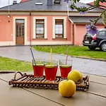 Apartamentos Turisticos As Cetareas
