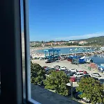 Desconectaengalicia El Pescador, Vistas Al Puerto, 200M Playa