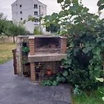 Vivienda Turistica Os Galegos En Palas De Rey