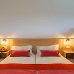 Luxury Singular Apartments Orange