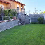 Estancia Con Jardin Entre Golf Y Monte - Cerca Logrono