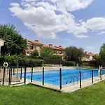 Casa Con Jardin Entre Toledo Y Puy Du Fou