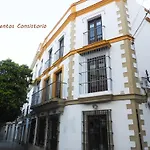 Apartamentos Consistorio Live