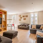Classy 3Bed 3Bath Apartment In Eixample