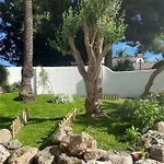 Marbella别墅独立房带泳池