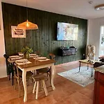 Los Nietos Apartment