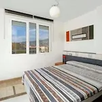 Pushe Salobrena Sun & Tradition 2