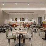 Hotel Santiago Plaza Affiliated by Meliá