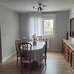 Casa Julio, Bonita Casa Comoda Y Espaciosa, Totalmente Reformada Con Terraza Y Jardin Privado