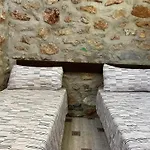 Casa De Piedra