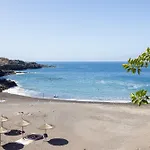 Ancla Views Free Wifi
