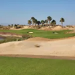 Bonito Penthouse En Campo De Golf Con Piscina