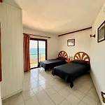 Mangos Mar B