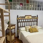 Vivienda a pie de calle en Agua Amarga a 250 metros de la playa