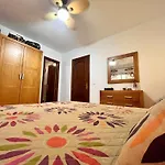 Almerimar Amplio Apartamento De 3 Habitaciones Con Piscina, Pista De Padel, Futbol Y Garaje Cubierto Para 2 Coches En Altas Entinas