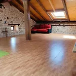 Calida Casa Familiar