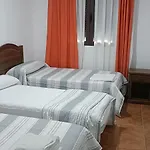 Hostal Restaurante La Roda