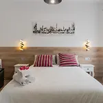 Santa Cruz Ensuite Rooms