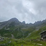 Refugio Del Meicin
