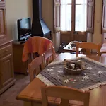 17Th Century Farmhouse In Bages Near Montserrat