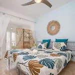 House Duplex In The Beach With Barbaque & Two Terraces One With Views
