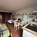 Estudio Con Terraza