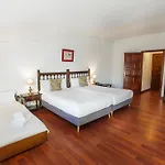 Hotel Conde Rodrigo II By Eme Hoteles