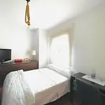 Habitacion Doble Con Bano Privado Cerca Del Centro De Granada