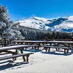 Todosierranevada Zona Baja - Apartamentos De 4 Dormitorios - Junto A Los Telecabinas