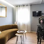 Apartamento De Diseno En El Barrio Pesquero