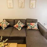 Apartamentos Luxury Suites Syrah