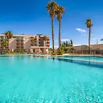 Cozy Apartment In Almerimar With Wifi