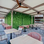 Hotel Cetina Casa De Aguilar