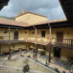 Castillo De Valdés Salas