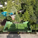 Hotel Hita \