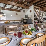 Stunning Home In Algatocin With Swimming Pool