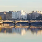 Cozy Apartment 6\' From San Sebastian + Parking
