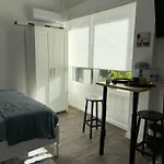 Hostal Orange Vibes