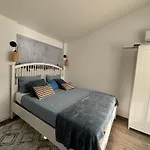 Hostal Orange Vibes