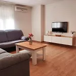 Apartamento Turistico Palacio De Los Deportes
