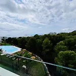 Wonderful Apartment With Pool And Garden