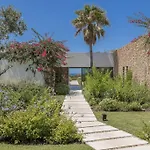 Exclusive Luxury Villa With Stunning Sea Views