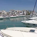 2108-Nice Apt With Pool Close From Beach And Bars