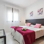 Aticos Lux Sevilla Piscina Parking
