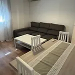 Apartamento Chicharro A