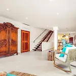 Ferienhaus In Port De Sller Mit Privatem Pool Und Traumblick Auf Den Hafen Und Das Meer