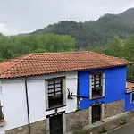 Corias Casona Junto Al Narcea
