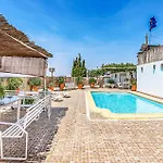 Beautiful Home In Cuevas Del Campo